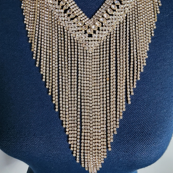 Stunning Bling Statement Gold and Crystal Necklace and Earrings Set New - Picture 11 of 14